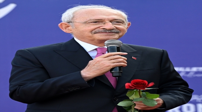 CHP Genel Başkanı Kılıçdaroğlu, İzmir'de okul temel atma törenine katıldı