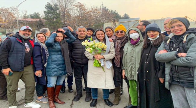 İran'da Mahsa Emini protestolarıyla ilgili gözaltına alınan aktris Alidusti serbest bırakıldı