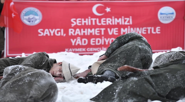 Kayseri'de öğrenciler, Sarıkamış şehitlerini andı