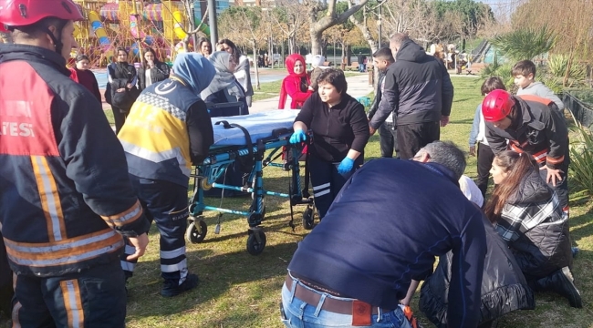 Manisa'da su kanalına düşen çocuk boğulma tehlikesi geçirdi