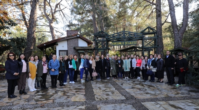 Türkiye'deki kadın rektör ve rektör yardımcıları Antalya'da buluştu