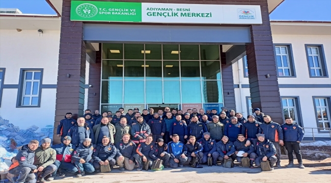 Adıyaman'ın Besni ilçesinde tamamlanan arama kurtarma çalışmalarında 70 kişi enkazdan çıkarıldı