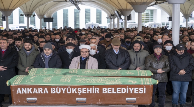 Ankaralı şarkıcı Elvan Yılmaz'ın cenazesi toprağa verildi