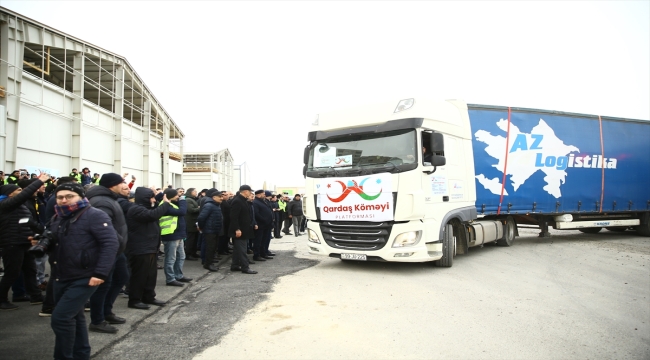 Azerbaycan'dan deprem bölgesine yardımlar sürüyor