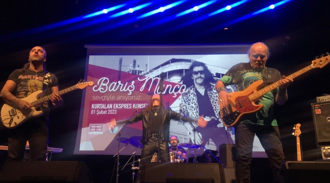 Barış Manço, Kurtalan Ekspres'in Kadıköy'de verdiği konserle anıldı