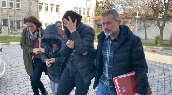 Cezaevinden yeni çıkan 2 şüpheli "hırsızlık" suçundan tutuklandı