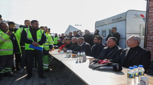 CHP Genel Başkanı Kılıçdaroğlu, Hatay'da çadır kent ziyaretinde konuştu