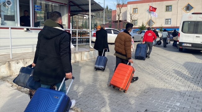 Deprem bölgesinden gelen 114 kişi Düzce'de KYK yurduna yerleştirildi