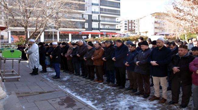 Depremde Hatay'da hayatını kaybeden bir kişi Kırıkkale'de defnedildi