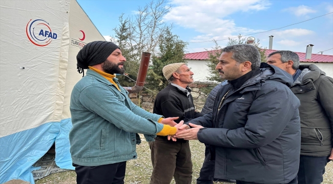 Depremin ardından Gölbaşı'nda yaraların sarılması için çalışmalar sürüyor