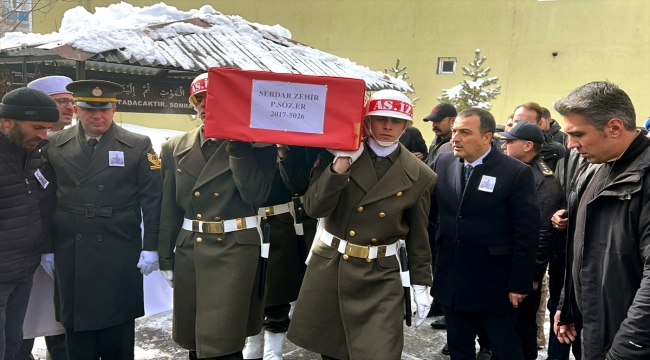 Hatay'da depremde hayatını kaybeden sözleşmeli er Kars'ta toprağa verildi