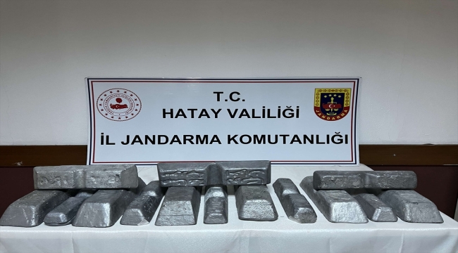 Hatay'da gümrük kaçağı 78 kilogram zirkonyum ele geçirildi