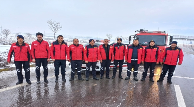 İç Anadolu'daki illerden deprem bölgelerine ekip gönderildi