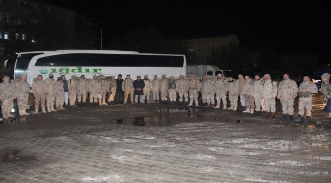 Iğdır ve Kars'tan 207 korucu ve astsubay deprem bölgesine gönderildi