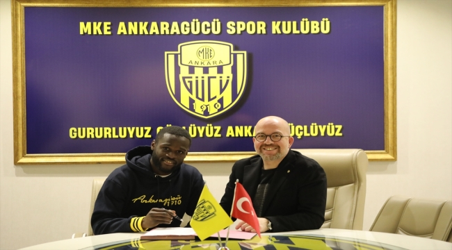 MKE Ankaragücü, Kongolu forvet Oko'yu transfer etti