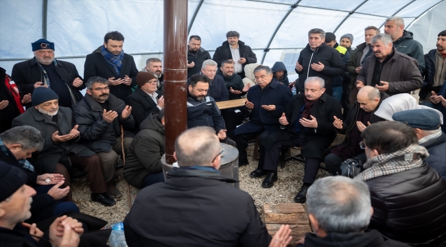 TBMM Başkanı Şentop, Adıyaman ve Kahramanmaraş'ta incelemelerde bulundu