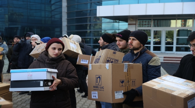 Trakya Üniversitesi doktor ve personelden oluşan 81 kişilik ekibi deprem bölgesine gönderdi