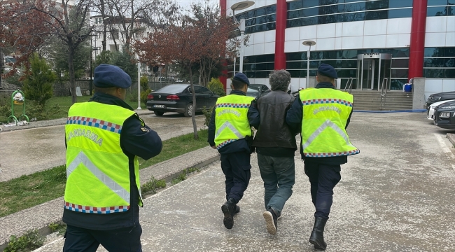 Adıyaman'da yıkılan İsias Otel'in inşaatının fenni mesulü gözaltına alındı