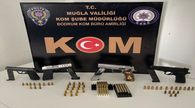 Bodrum'da tefecilik, suç faaliyeti ve kaçakçılık operasyonunda 10 gözaltı