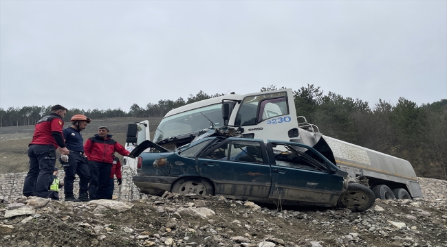 Bolu'da tankerle çarpışan otomobildeki çift öldü