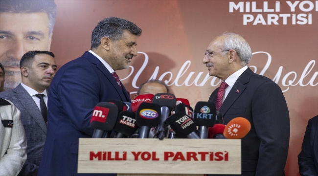 CHP Genel Başkanı Kılıçdaroğlu, Milli Yol Partisi Genel Başkanı Çayır'ı ziyaret etti