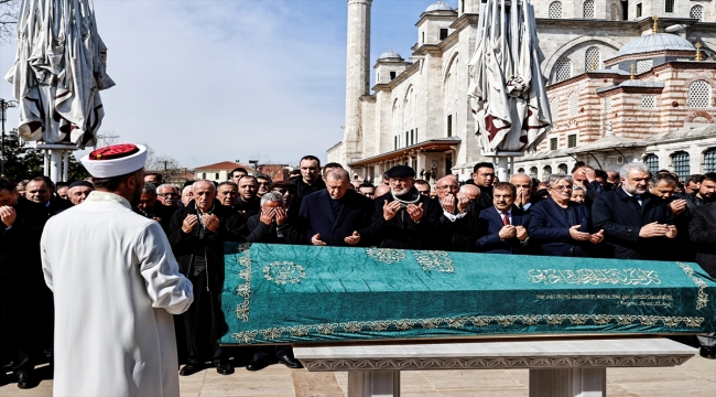 Cumhurbaşkanı Erdoğan, iş insanı Kemal Coşkun'un cenaze törenine katıldı