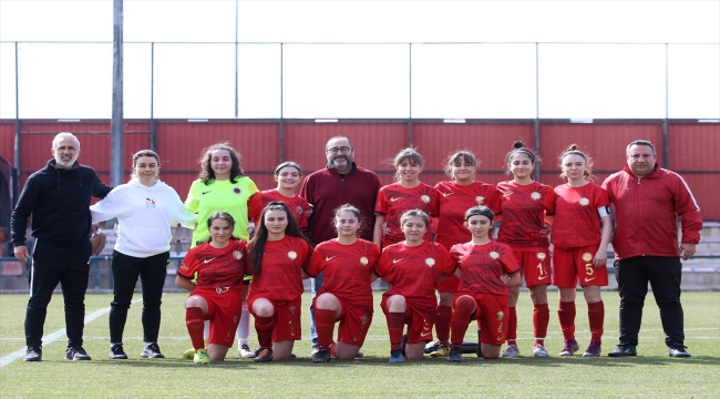 Gençlerbirliği'nde kadın futbolunun merkezi olma çalışmaları