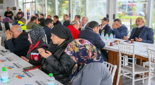 İskenderun'da şehitler ve depremde hayatını kaybedenler için mevlit okutuldu