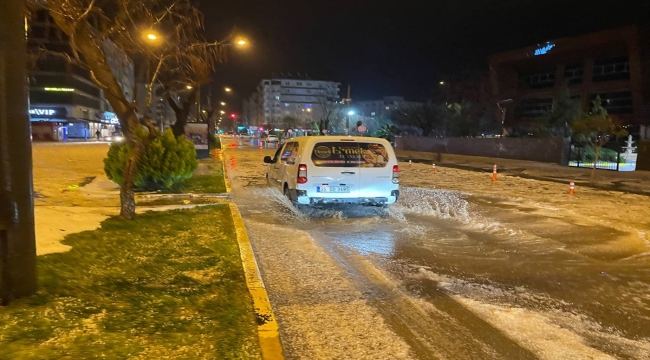 Kilis'te sağanak ve dolu etkili oldu