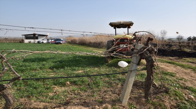 Manisa'da bir çiftçinin tarlasında öldürülmesiyle ilgili 2 kişi tutuklandı