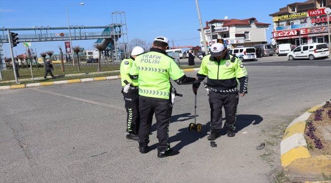 Ordu'da tedavi için geldiği hastane yakınında otomobilin çarptığı kadın öldü