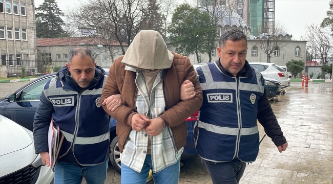 Samsun'da depremzede ailenin evinden hırsızlık yaptığı iddia edilen zanlı yakalandı