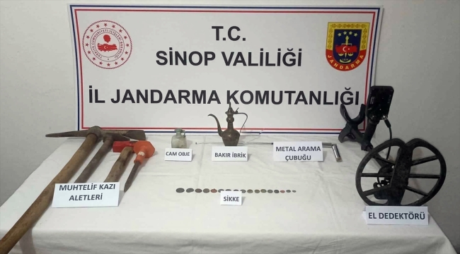 Sinop'ta kaçak kazı operasyonunda Helenistik döneme ait sikkeler ele geçirildi