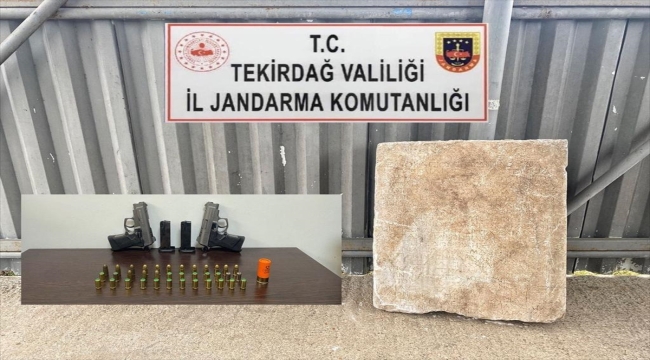 Tekirdağ'da tarihi eser operasyonunda kitabe ele geçirildi