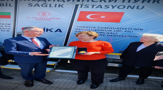 Türkiye, Kırcaali Belediyesine mobil sağlık istasyonu hibe etti