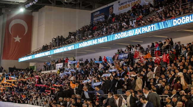 AK Parti Aday Tanıtım Toplantısı için Ankara Spor Salonu'na girişler başladı