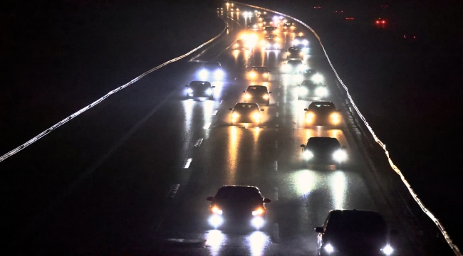 Anadolu Otoyolu'nda akıcı trafik yoğunluğu yaşanıyor