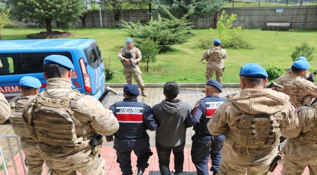 Diyarbakır'da 2 kişinin öldüğü silahlı saldırıyla ilgili aranan zanlı tutuklandı