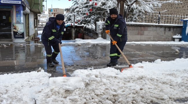 Erzurum, Kars ve Ardahan ilkbaharda yağan karla beyaza büründü