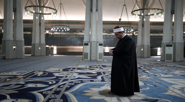 İtalya'da Müslümanlar Ramazan ve Kurban bayramlarında Roma Büyük Cami'ye akın ediyor