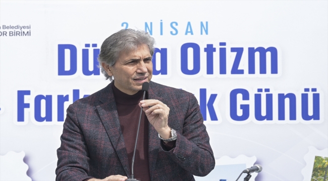 Otizmli bireyler "Sen varsan biz 1'iz" sloganıyla toplandı