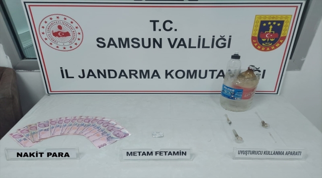 Samsun'da sosyal medya üzerinden uyuşturucu sattıkları gerekçisiyle iki kişi tutuklandı