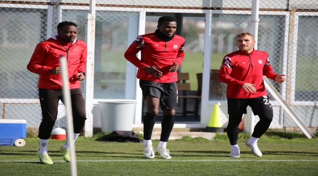 Sivasspor'da Başakşehir maçının hazırlıkları devam ediyor