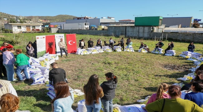 TİKA'dan Arnavutluk'taki ihtiyaç sahibi ailelere tarımsal destek