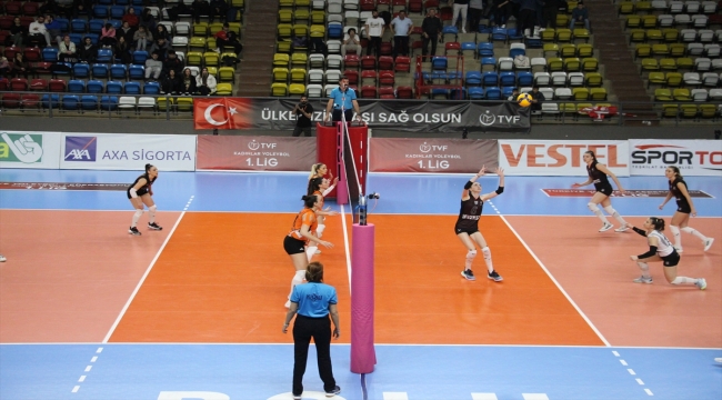 Voleybolda Kadınlar 1. Lig yarı final etabı, Bolu'da başladı