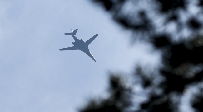 ABD'nin bombardıman uçakları Bosna Hersek ile işbirliğini vurgulamak için havalandı