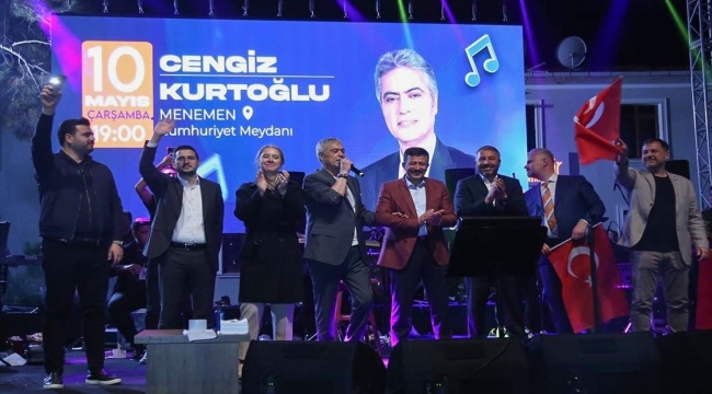 AK Parti'li Dağ ve İnan, İzmir'de düzenlenen mitingde konuştu