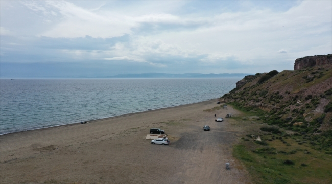 Ayvalık açıklarında düzensiz göçmenlerin bulunduğu tekne battı