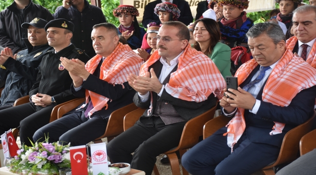 Bakan Kirişci, İzmir'de kiraz hasat etkinliğine video konferansla katıldı