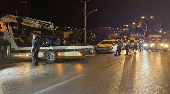 Bodrum'da aydınlatma direğine çarpan motosikletin sürücüsü öldü